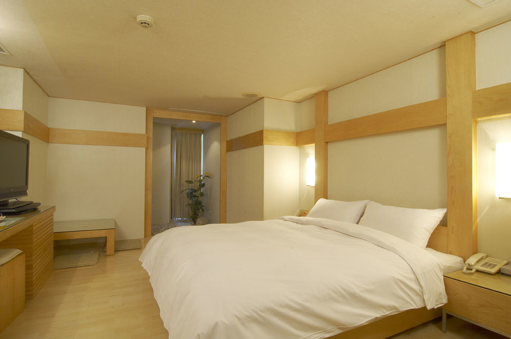 Golden Garden Hotel Taipeh Exterior foto