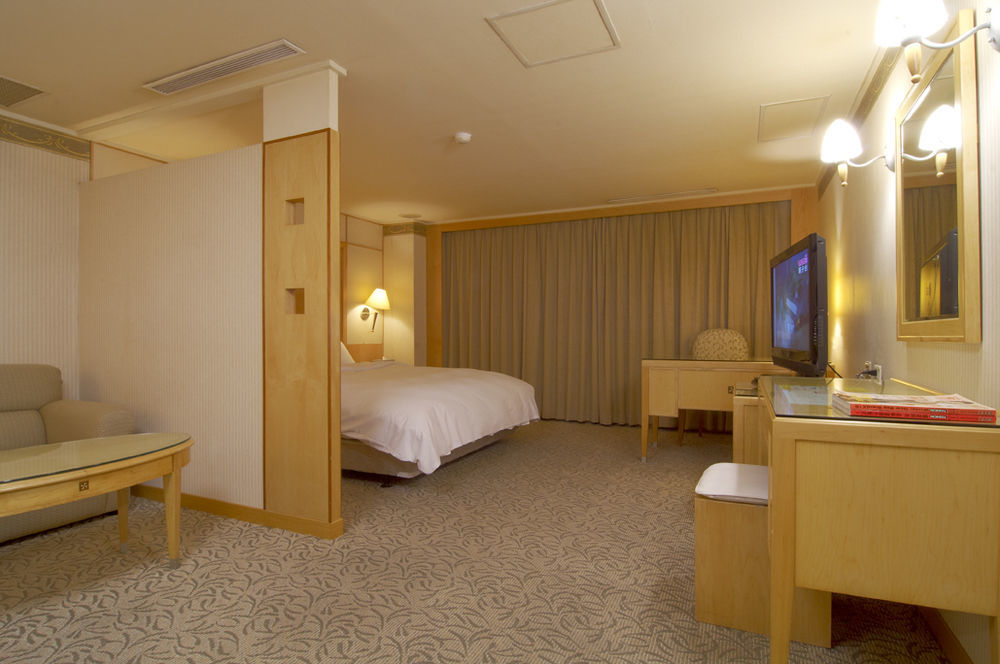 Golden Garden Hotel Taipeh Exterior foto